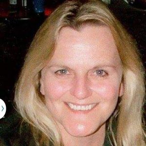 Meet your Posher, Connie